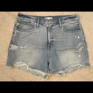 Women’s Mom Jean Shorts